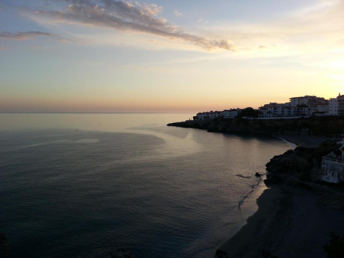 Playa Torrecilla Piscina Centro 2 Habitaciones Nerja Εξωτερικό φωτογραφία